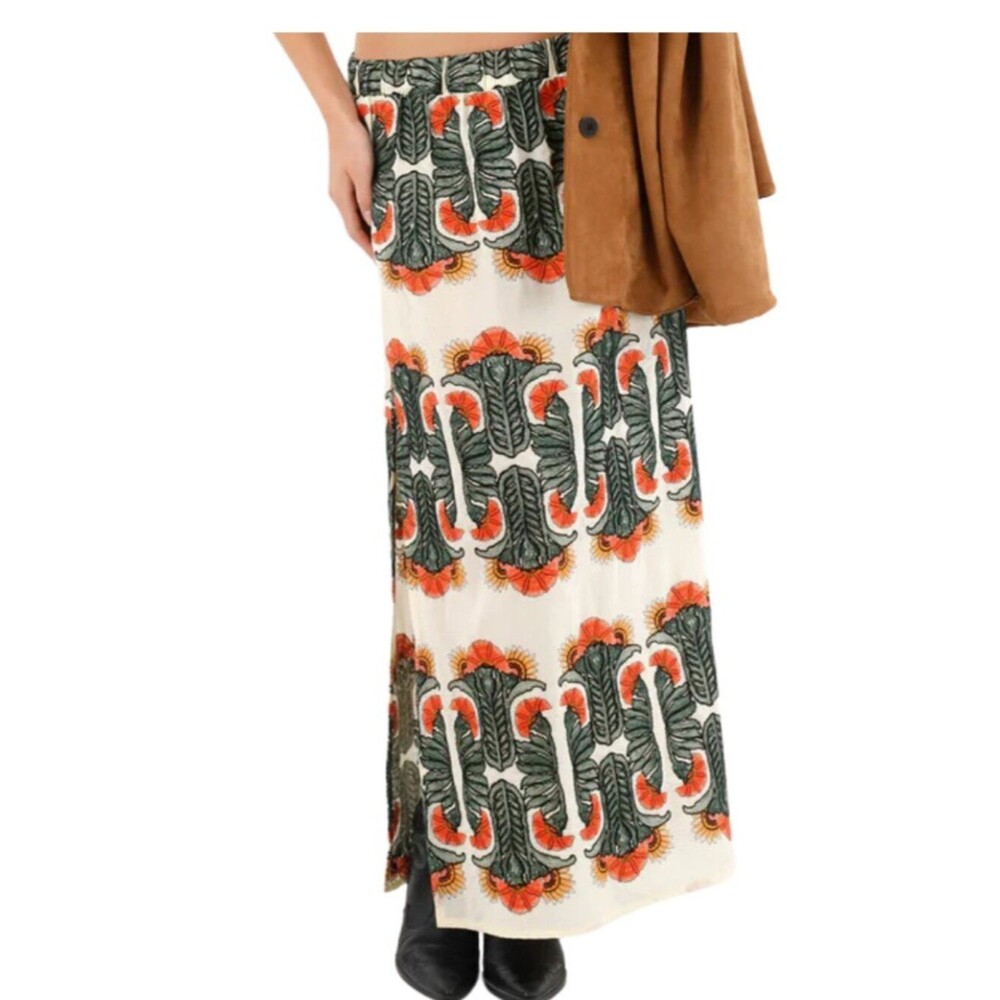 TNS Embroidered Cactus Pattern 100% Cotton Skirt. Size M